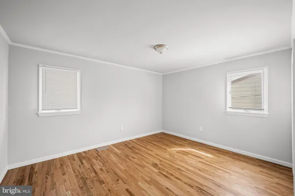 $419,900 | 902 Laings Avenue, Bristol, PA 19007