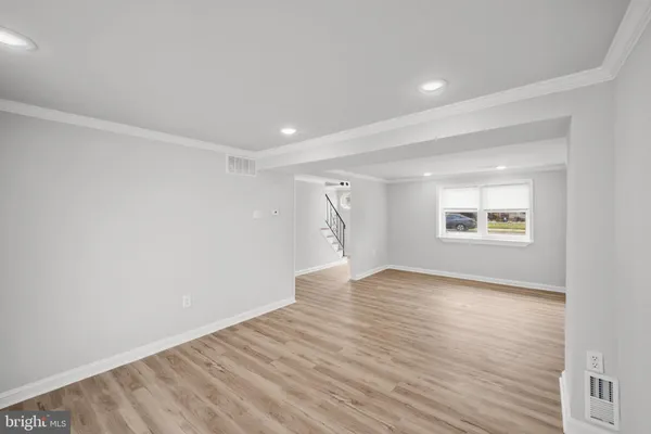 $419,900 | 902 Laings Avenue, Bristol, PA 19007