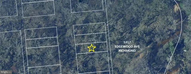 a sign that is on the side of a building