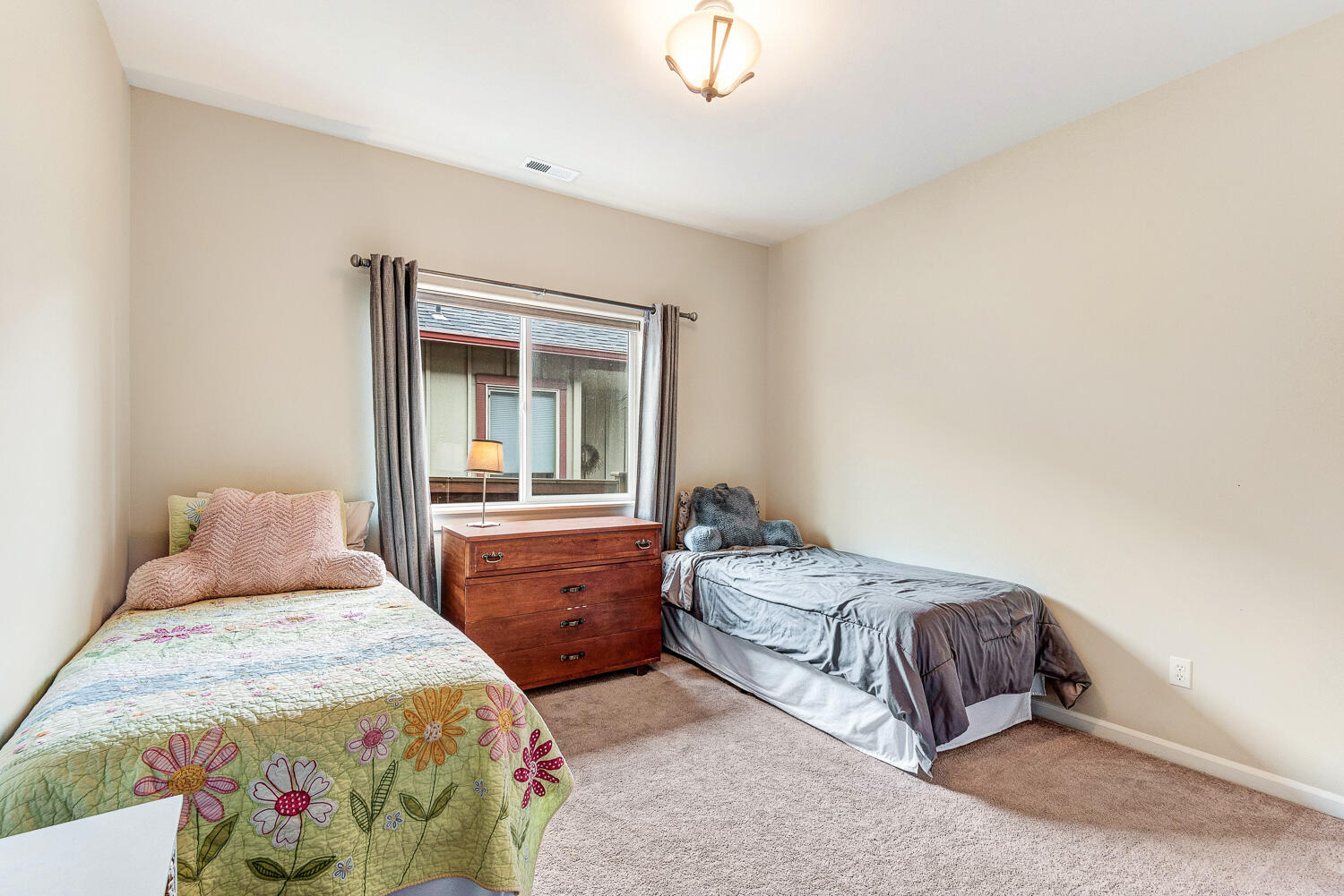 3107 Yellow Ribbon Drive Bend, OR 97701 - Photo 13 of 24 14