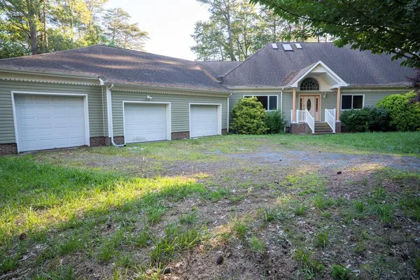 $615,000 | 35204 Bluff Drive, Belle Haven, VA 23306