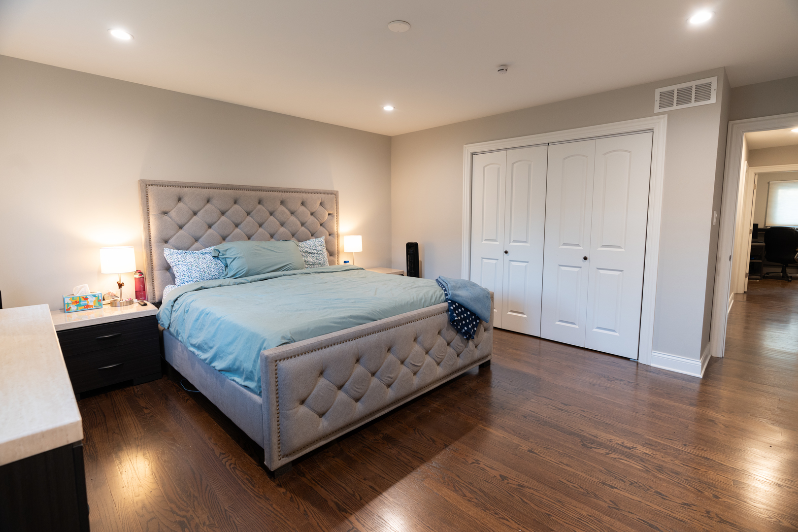 1801 Beech Road Mount Prospect, IL 60056 - Photo 13 of 29 Gallery Image 13