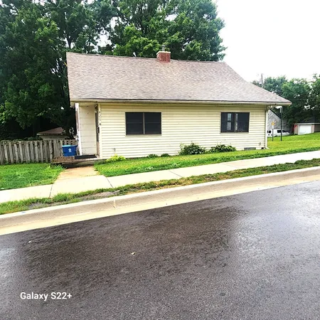 $112,000 | 426 6th Street, Peru, IL 61354