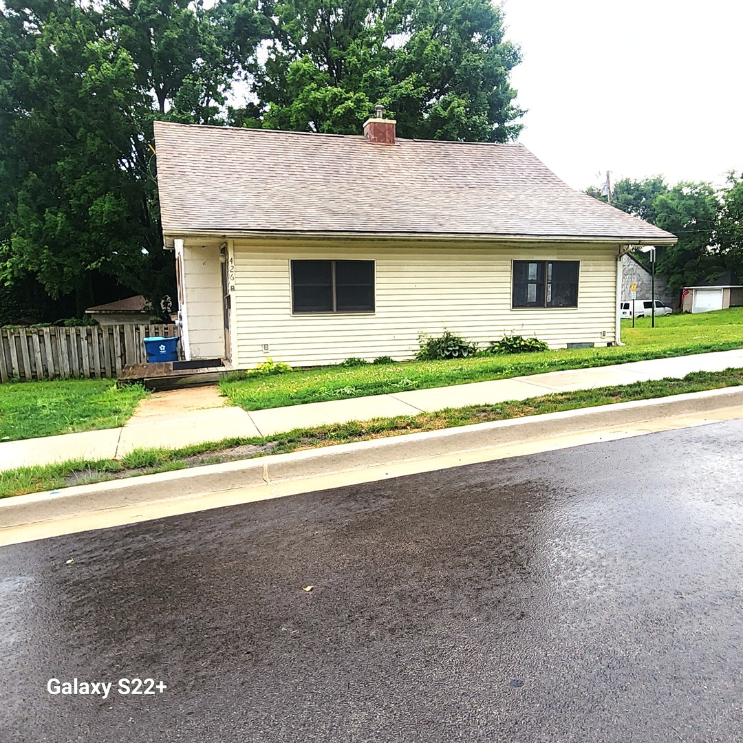 426 6th Street Peru, IL 61354 - Photo 1 of 8