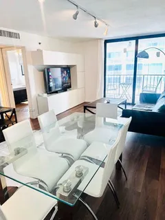 $429,000 | 2625 Collins Avenue, Unit 415, Miami Beach, FL 33140