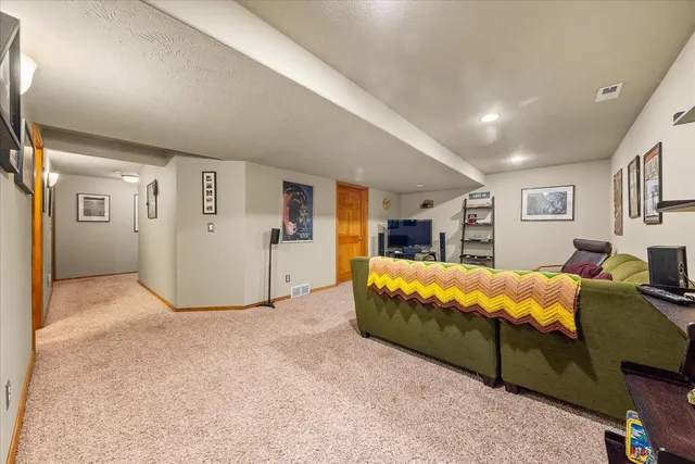 $759,900 | 906 West Westera Court, Spokane, WA 99224