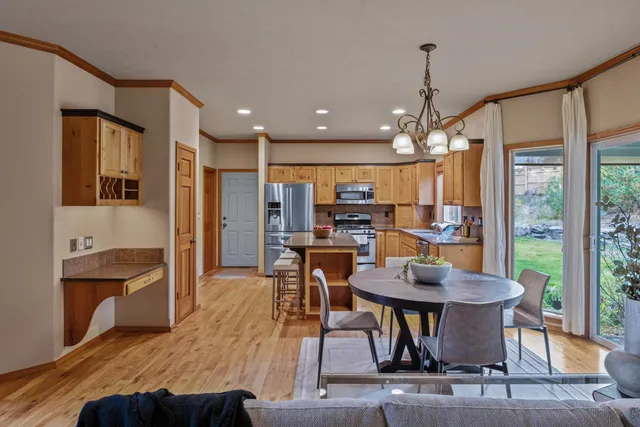 $759,900 | 906 West Westera Court, Spokane, WA 99224