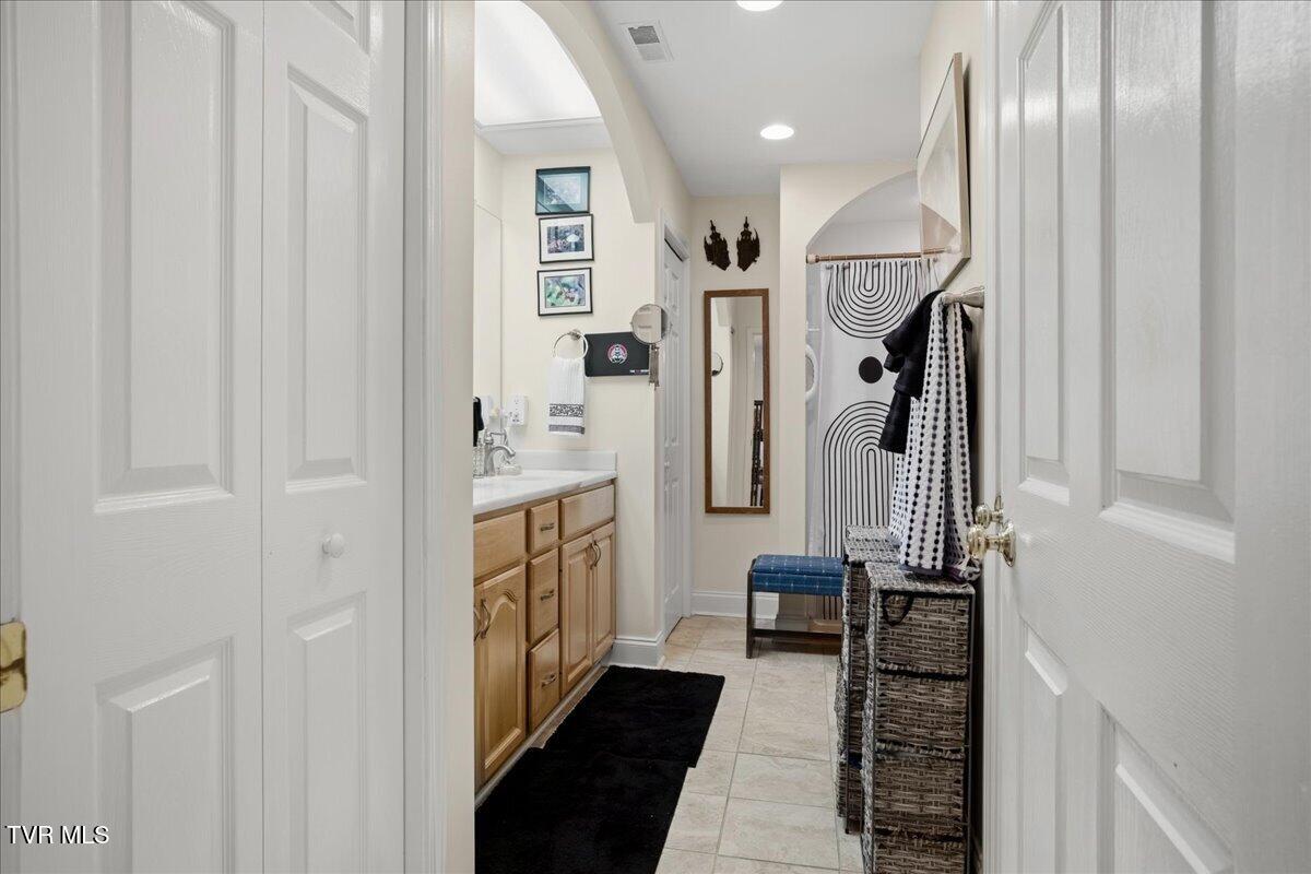 2031 Ridgefield Road Johnson City, TN 37601 - Photo 49 of 162 036-WBP-Ridgefield-Rd-36