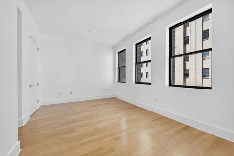 $599,900 | 4 Beacon Way, Unit 1409, Jersey City, NJ 07304