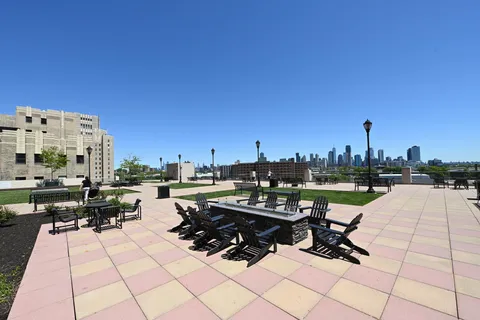 $599,900 | 4 Beacon Way, Unit 1409, Jersey City, NJ 07304