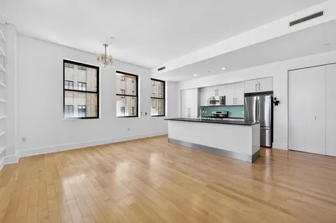 $599,900 | 4 Beacon Way, Unit 1409, Jersey City, NJ 07304