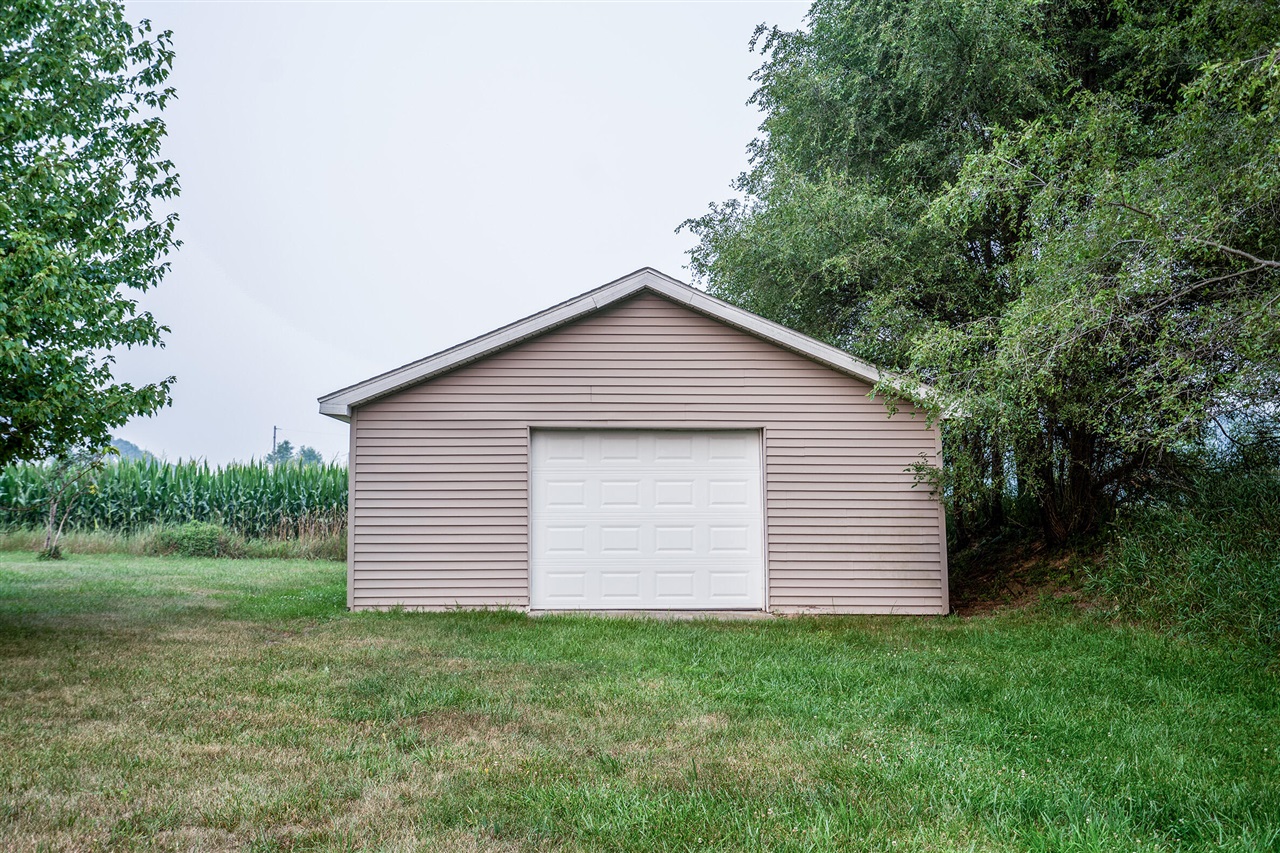5967 Nichols Road Mason, MI 48854 - Photo 40 of 49 Gallery Image 40