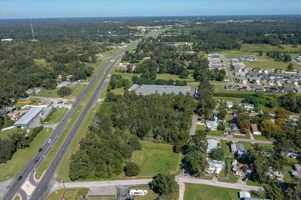 an aerial view of a yard