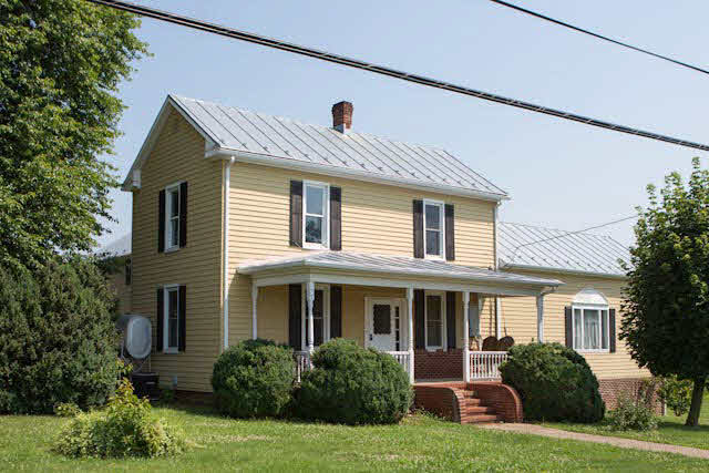 37 Independent Road Elkton, VA 22827 - Photo 1 of 14 Gallery Image 1