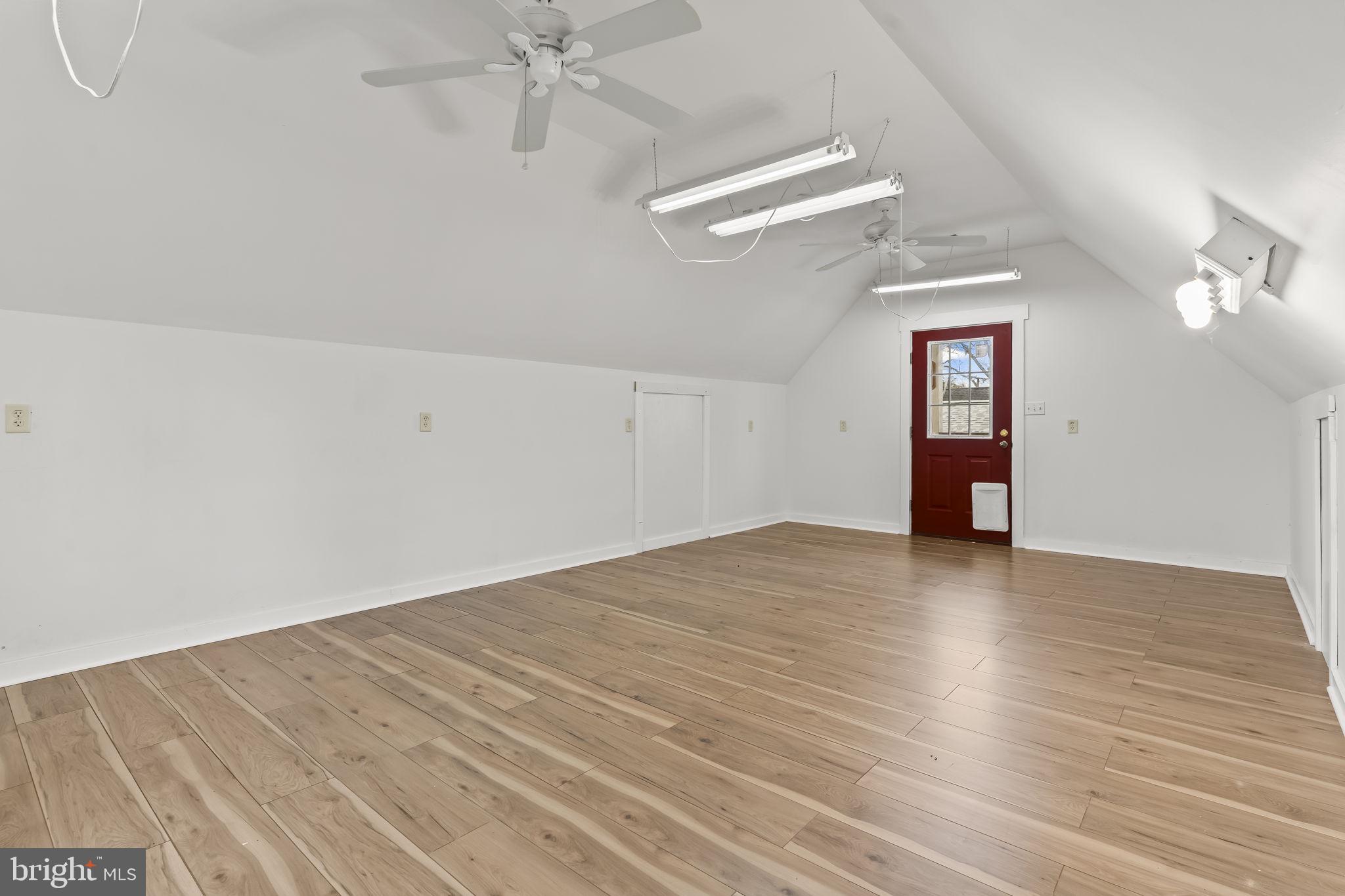 916 Bryant Avenue Colonial Beach, VA 22443 - Photo 32 of 52