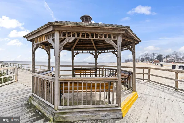 a view of a terrace with sky view