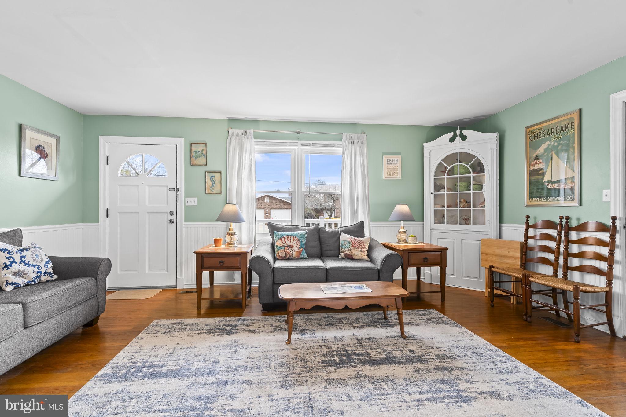 916 Bryant Avenue Colonial Beach, VA 22443 - Photo 5 of 52