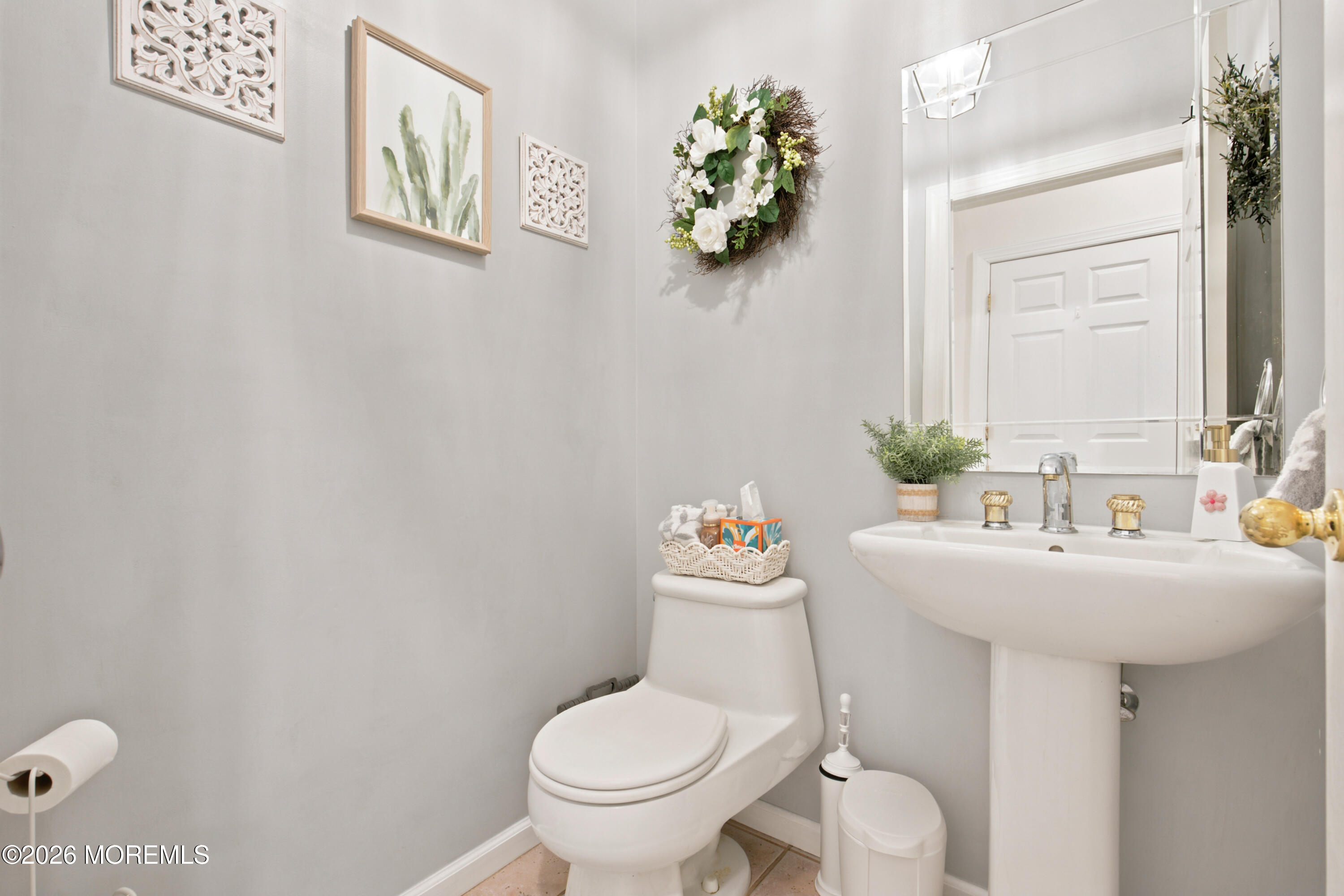 6 Drift Road Freehold, NJ 07728 - Photo 17 of 47 Interior-22