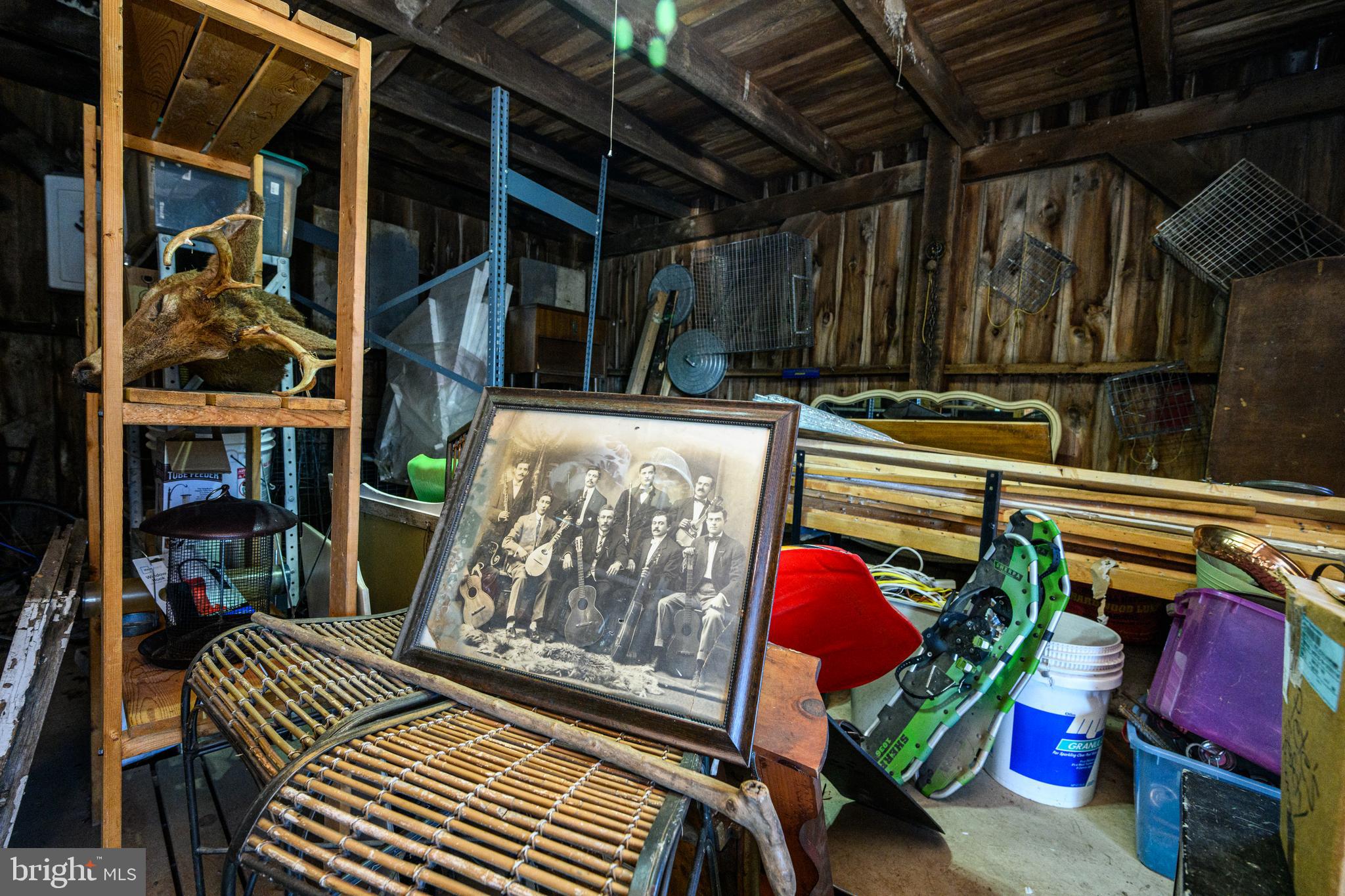 2305 Spinnerstown Road Quakertown, PA 18951 - Photo 19 of 40 Barn