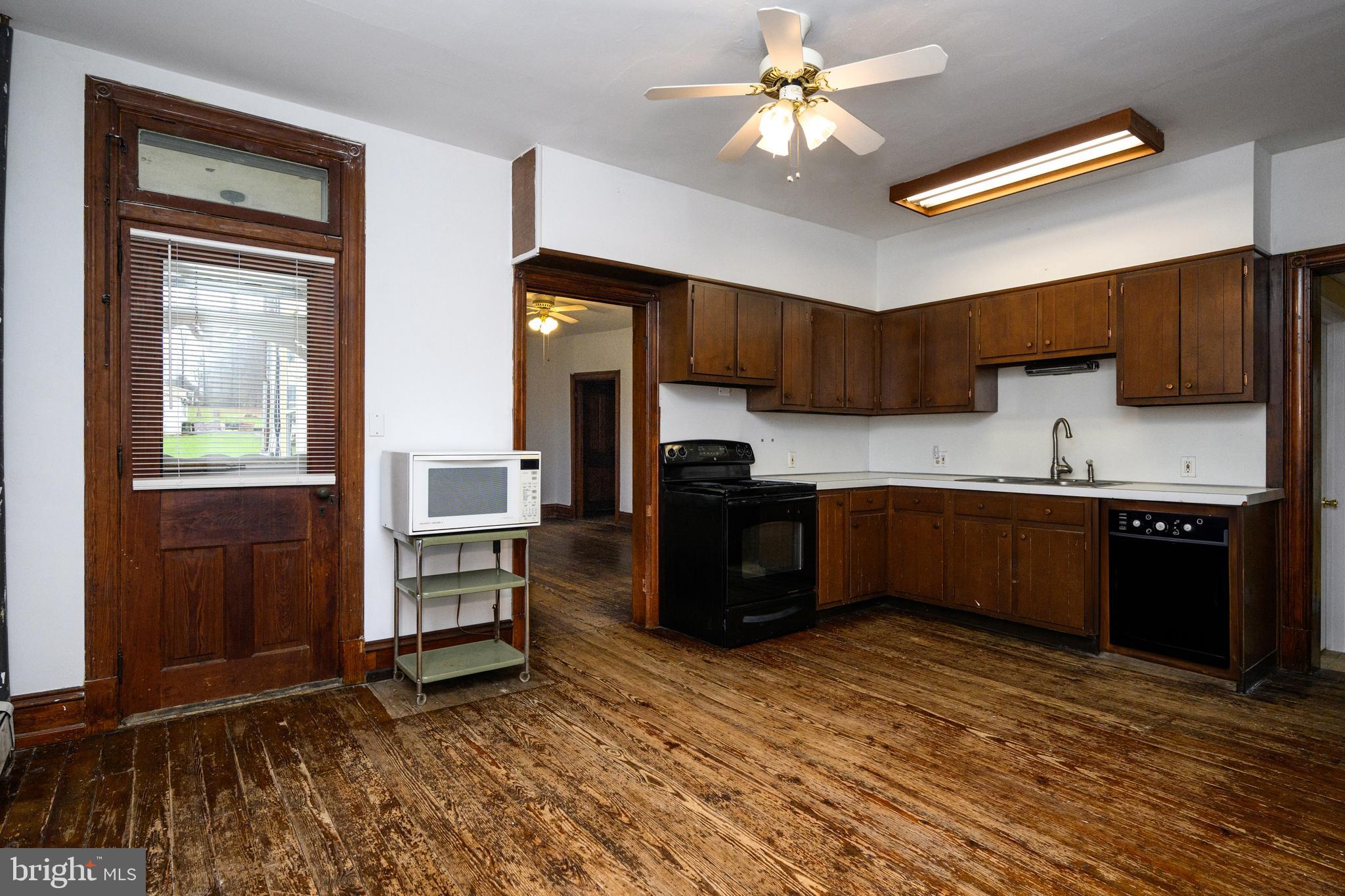 2305 Spinnerstown Road Quakertown, PA 18951 - Photo 36 of 40 Gallery Image 36