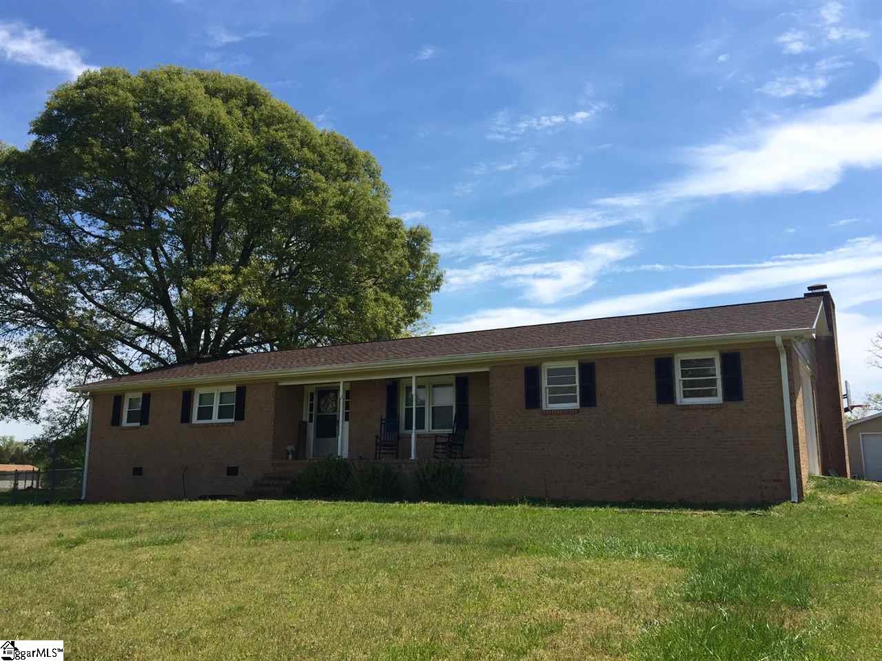 455 Mill Gin Road Campobello, SC 29322 - Photo 1 of 21