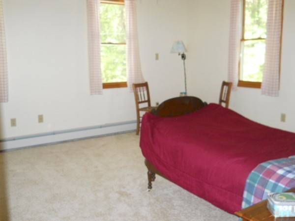 8 Noel Drive Ashburnham, MA 01430 - Photo 6 of 11