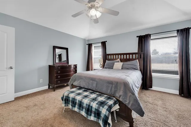 $355,000 | 930 High Knoll Drive, Midlothian, TX 76065