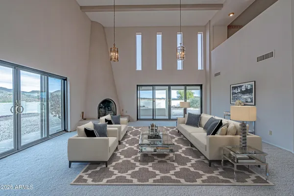 $589,900 | 1052 West Estate Drive, Miami, AZ 85539