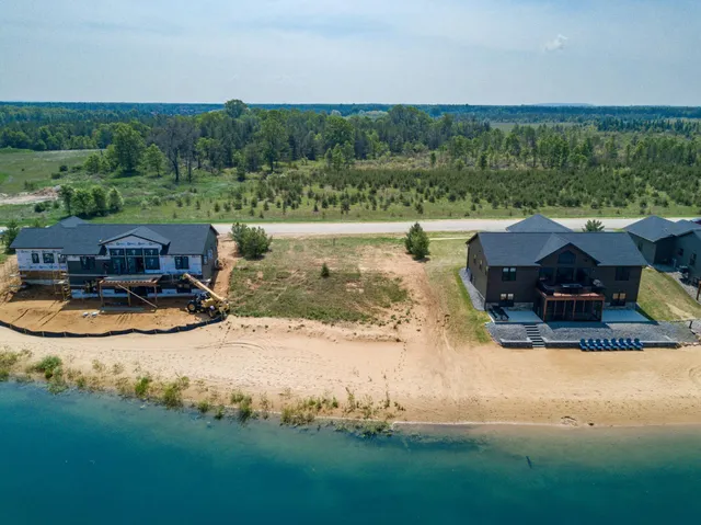 $99,000 | W5822 37th Street, New Lisbon, WI 53950