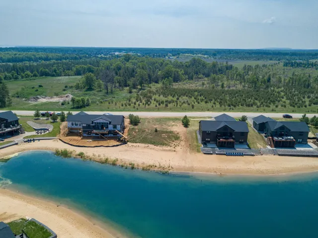 $99,000 | W5822 37th Street, New Lisbon, WI 53950