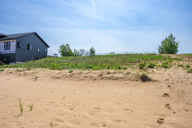 $99,000 | W5822 37th Street, New Lisbon, WI 53950