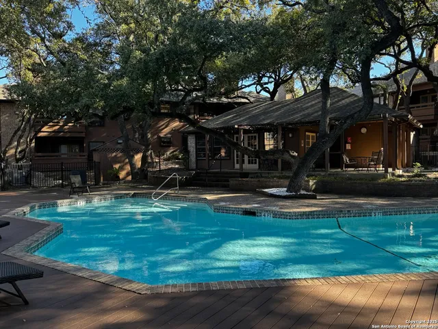 $1,345 | 10955 Wurzbach, Unit 109, San Antonio, TX 78230