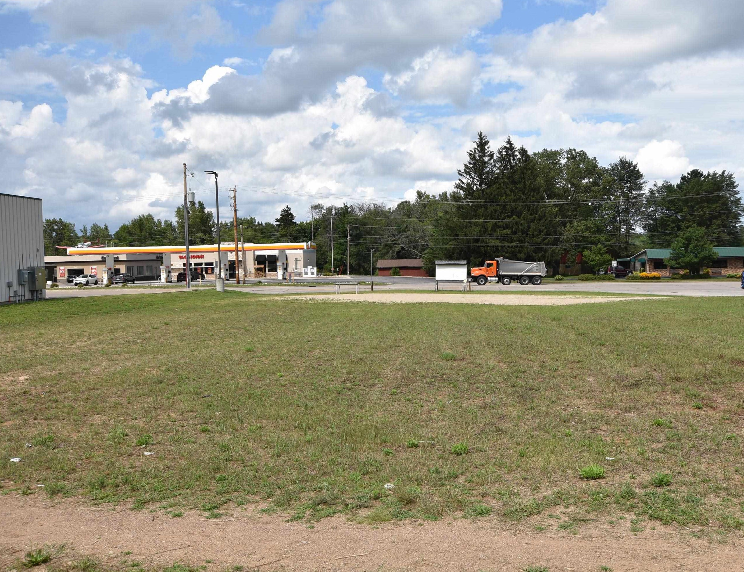 N2477 18th Avenue Wautoma, WI 54982 - Photo 2 of 5