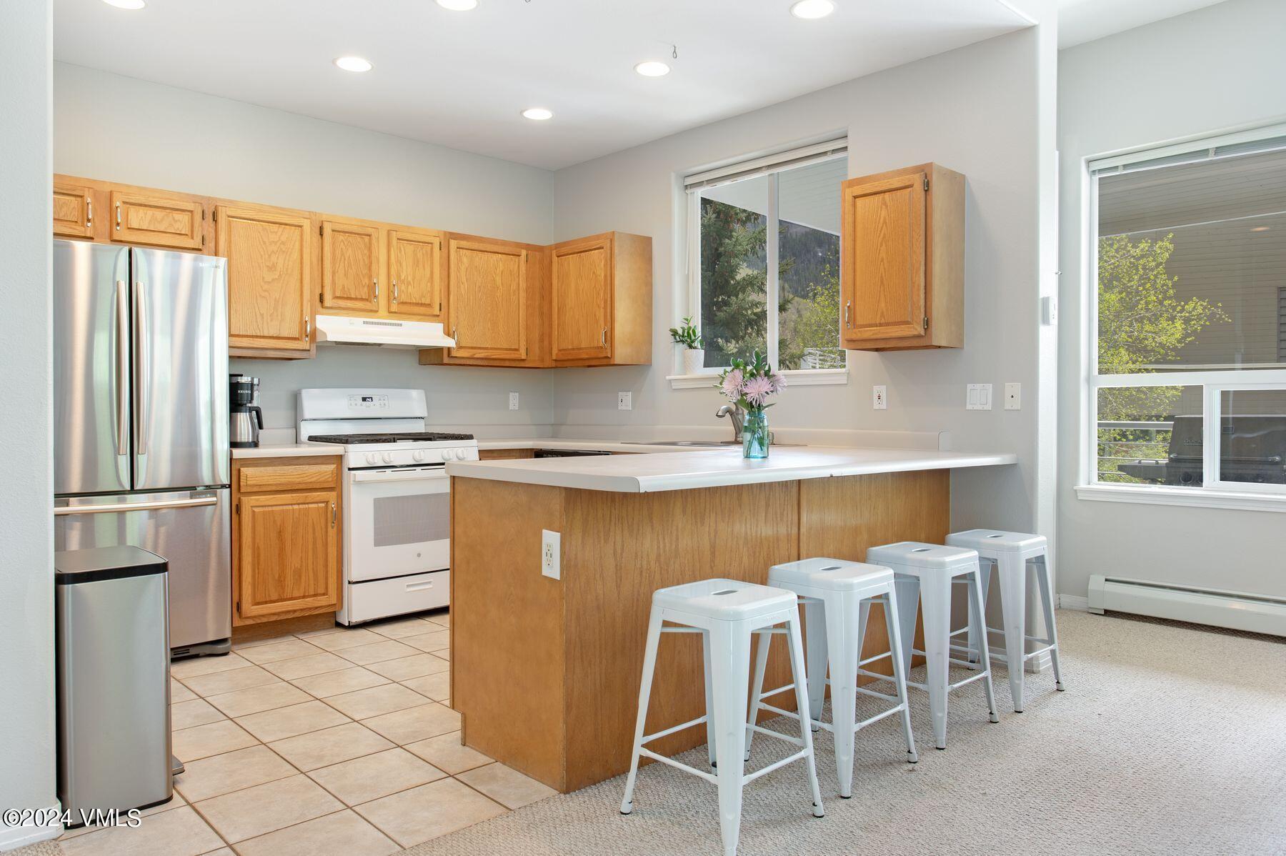 1200 Lions Ridge Loop, Unit 5A Vail, CO 81657 - Photo 3 of 24 Kitchen