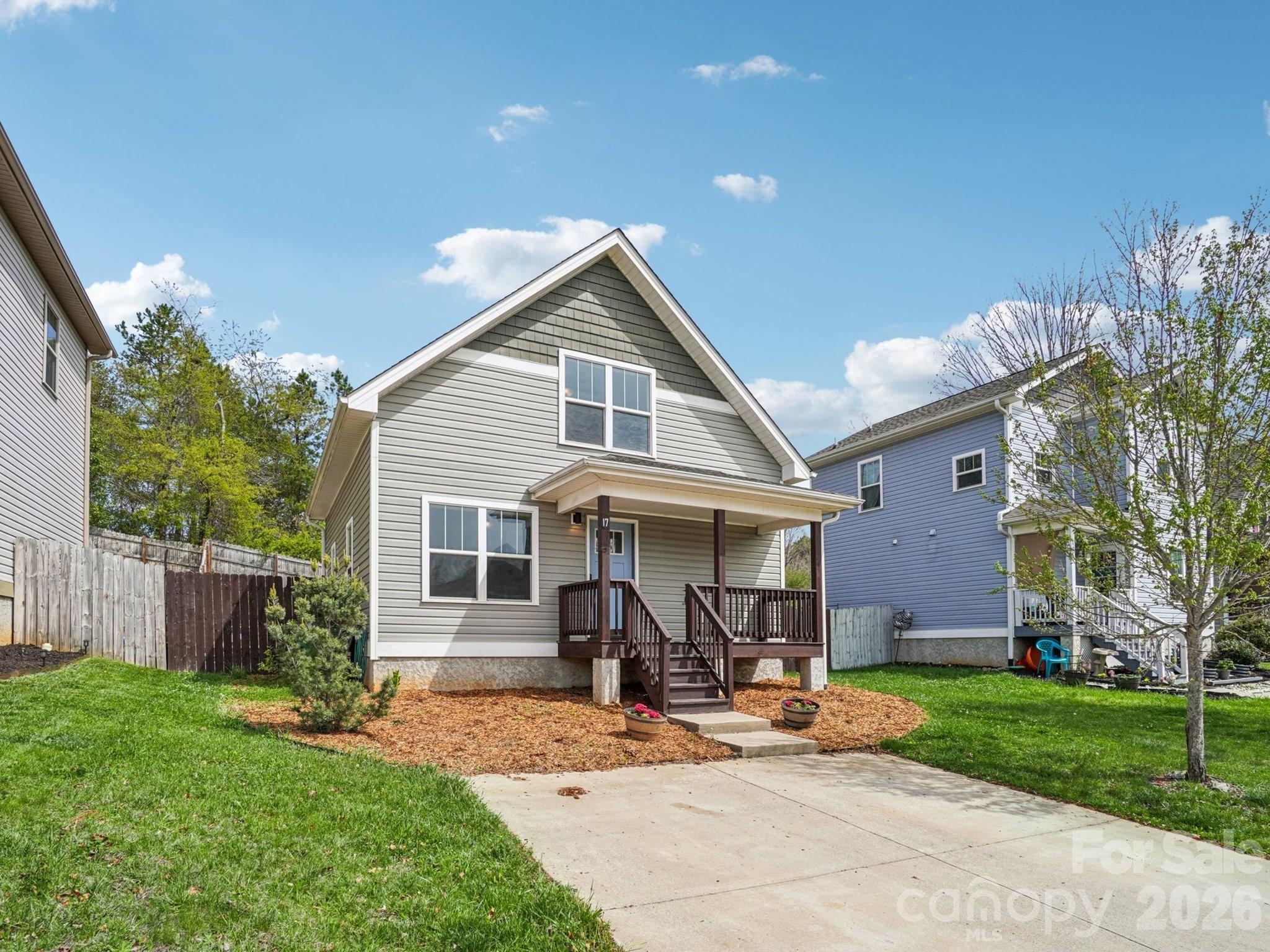17 Yarrow Meadow Road Weaverville, NC 28787 - Photo 2 of 35