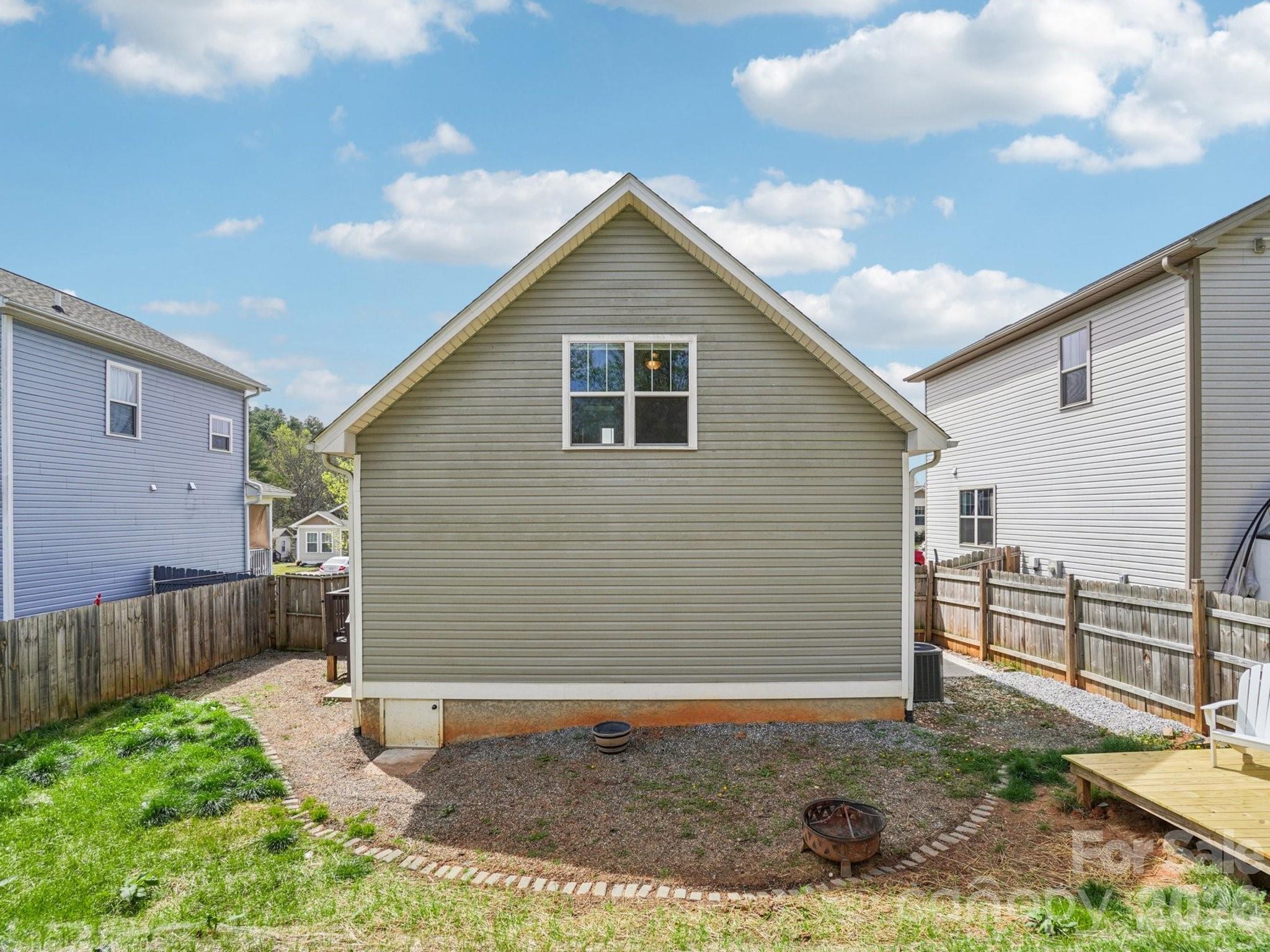 17 Yarrow Meadow Road Weaverville, NC 28787 - Photo 28 of 35