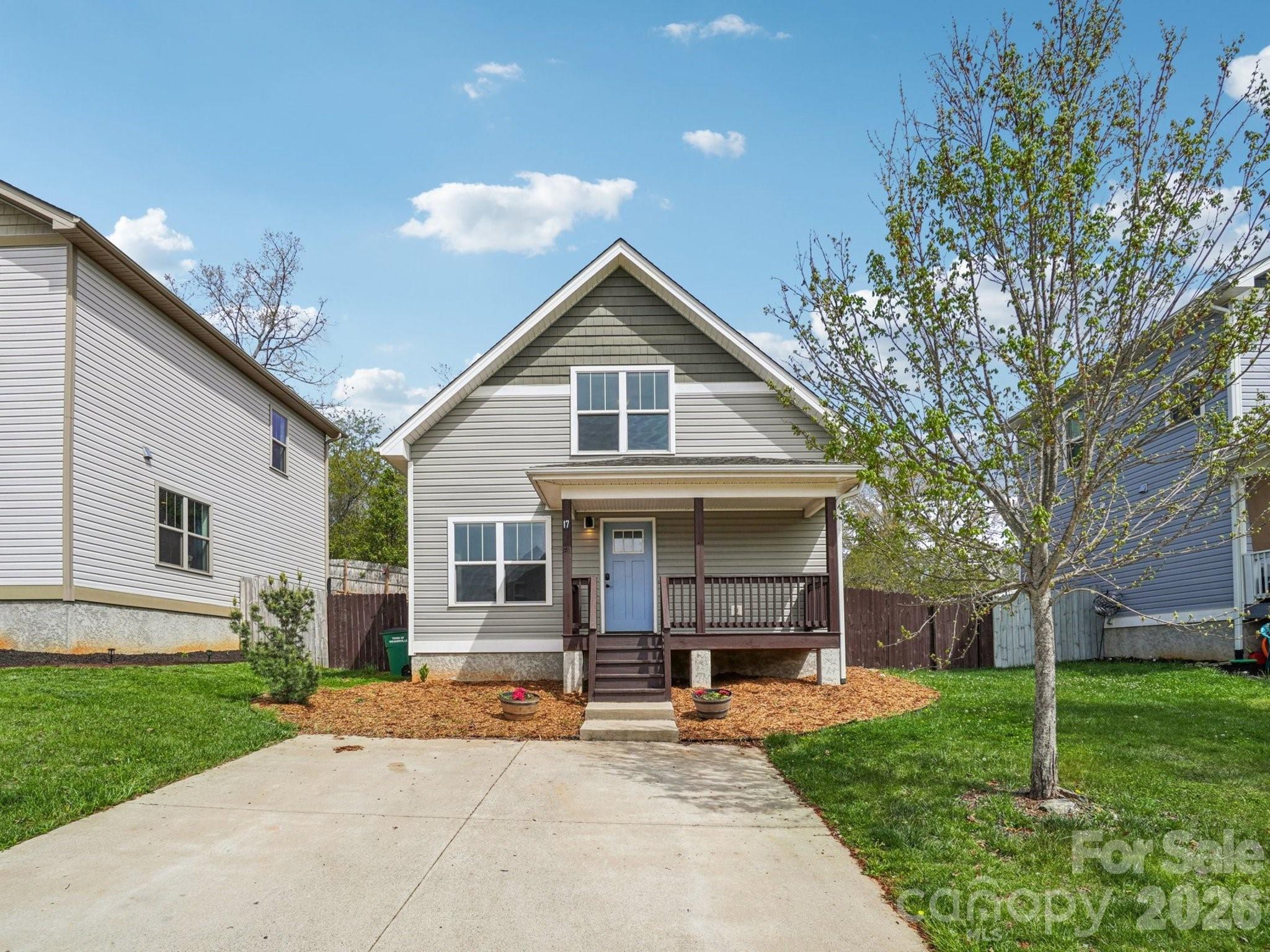 17 Yarrow Meadow Road Weaverville, NC 28787 - Photo 4 of 35