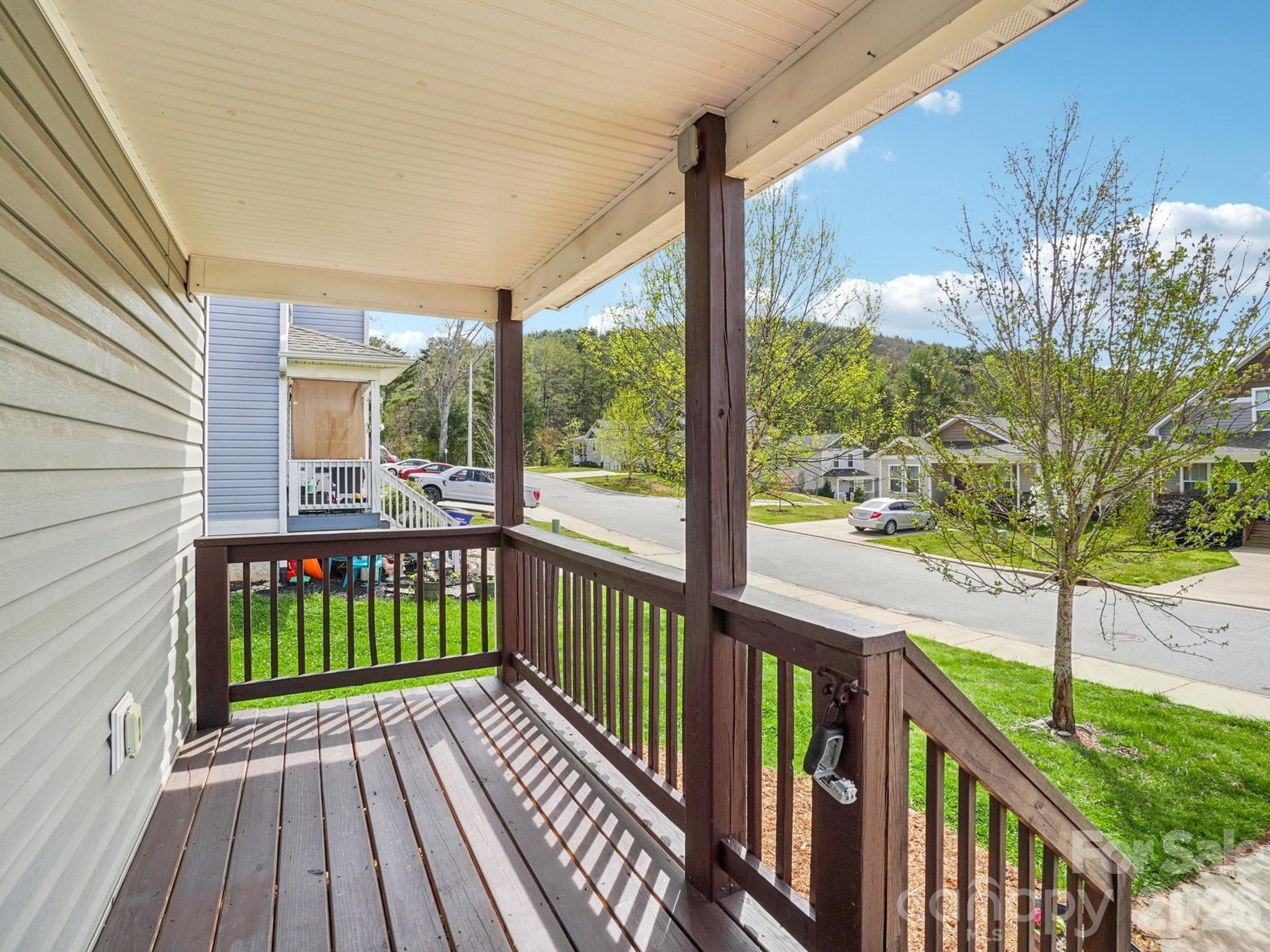 17 Yarrow Meadow Road Weaverville, NC 28787 - Photo 5 of 35