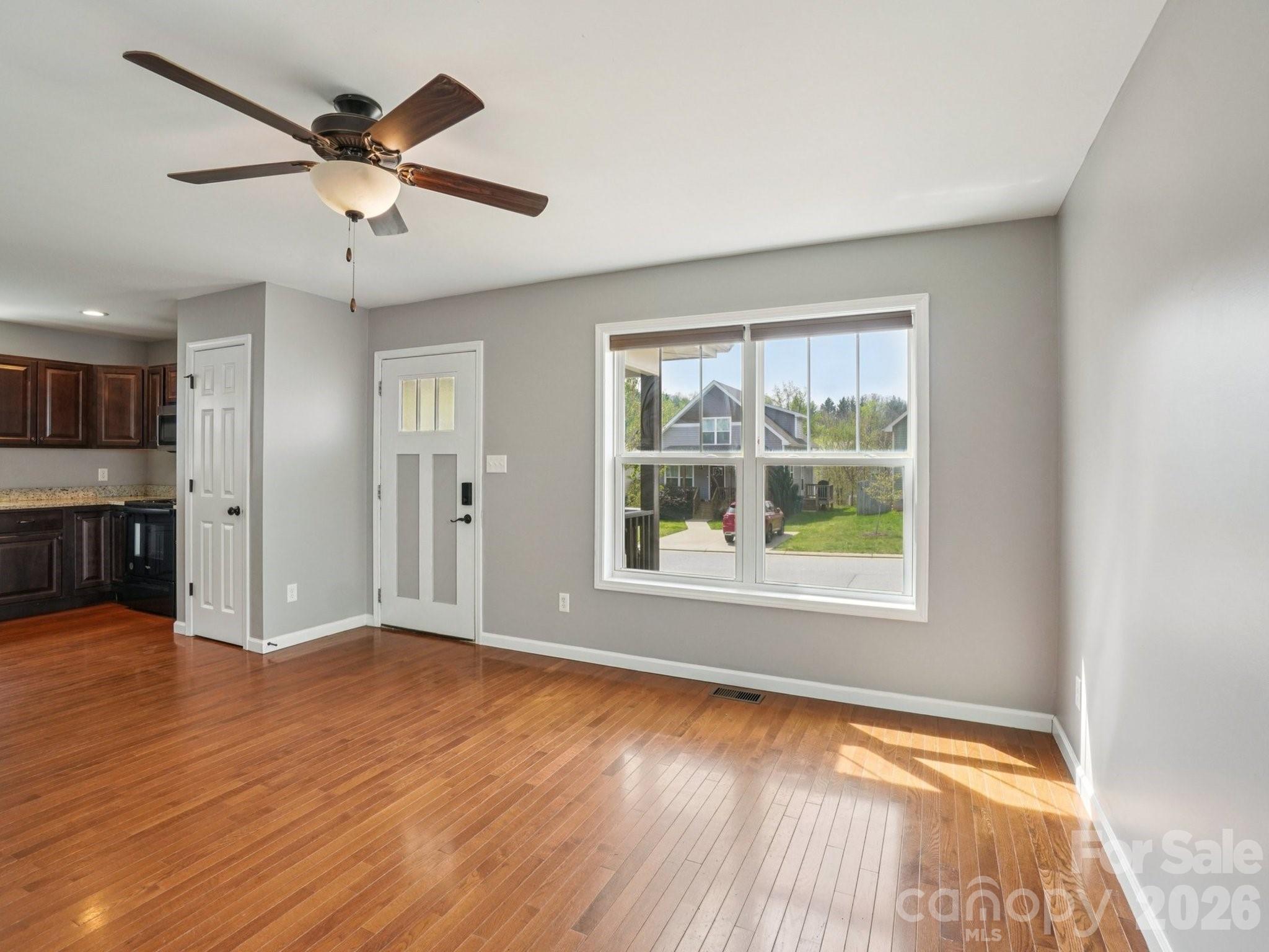 17 Yarrow Meadow Road Weaverville, NC 28787 - Photo 6 of 35