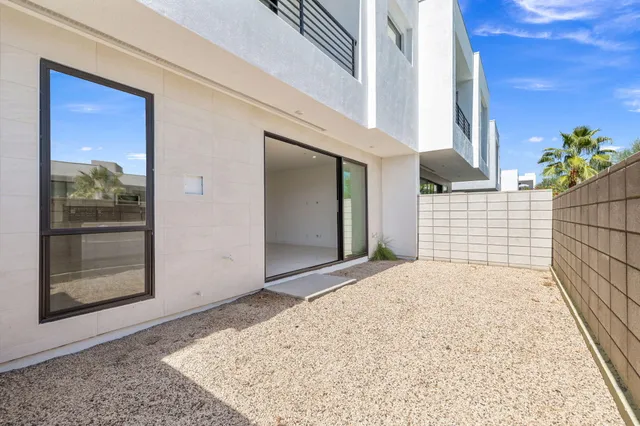 $3,595 | 928 Galaxy Drive, Palm Springs, CA 92264