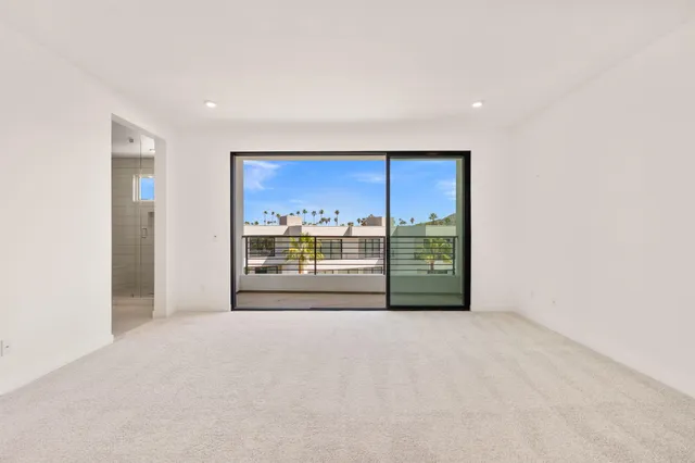 $3,595 | 928 Galaxy Drive, Palm Springs, CA 92264