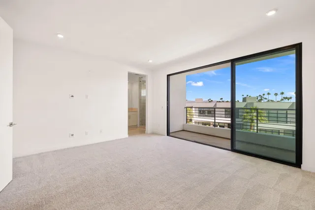 $3,595 | 928 Galaxy Drive, Palm Springs, CA 92264