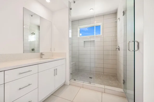 $3,595 | 928 Galaxy Drive, Palm Springs, CA 92264