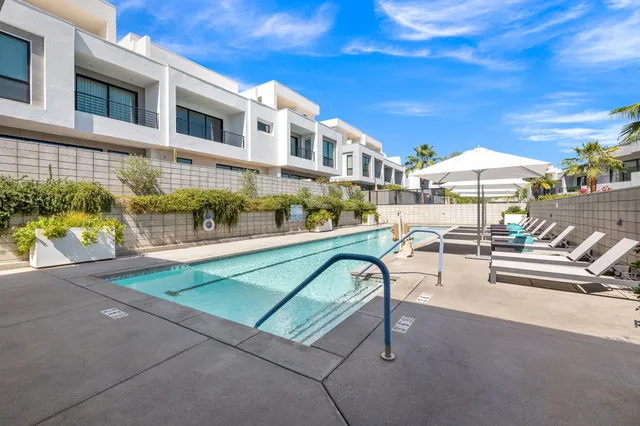 $3,595 | 928 Galaxy Drive, Palm Springs, CA 92264