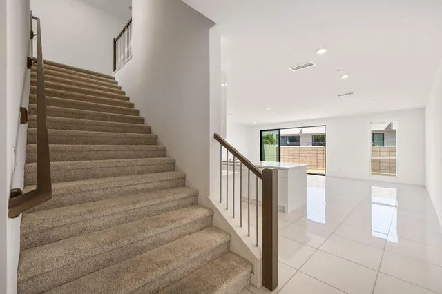 $3,595 | 928 Galaxy Drive, Palm Springs, CA 92264