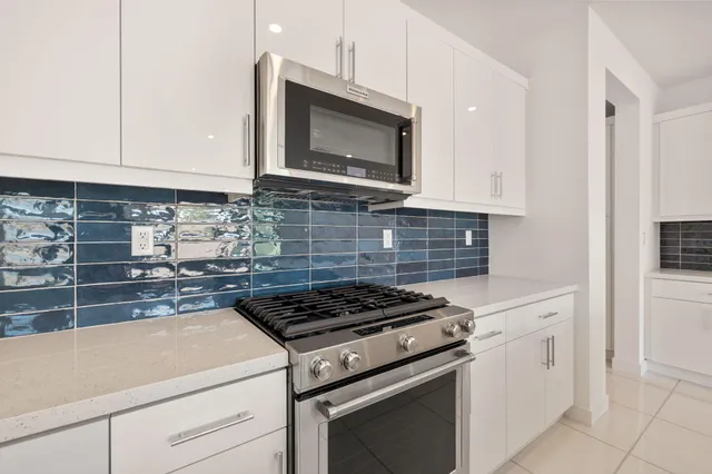 $3,595 | 928 Galaxy Drive, Palm Springs, CA 92264