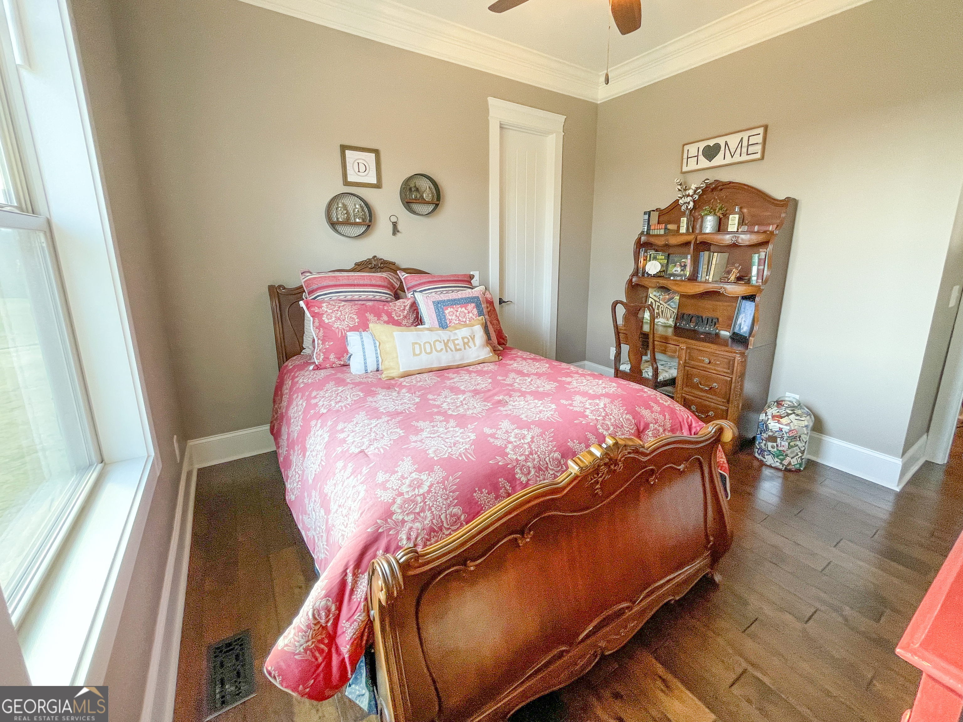 39 Acres On E Teloga Road Summerville, GA 30747 - Photo 23 of 50 a bedroom with a bed and a mirror