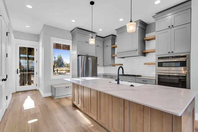 $1,595,000 | 3953 Woerner Road, Manitou Beach, MI 49253