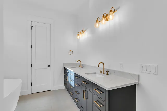 $1,595,000 | 3953 Woerner Road, Manitou Beach, MI 49253