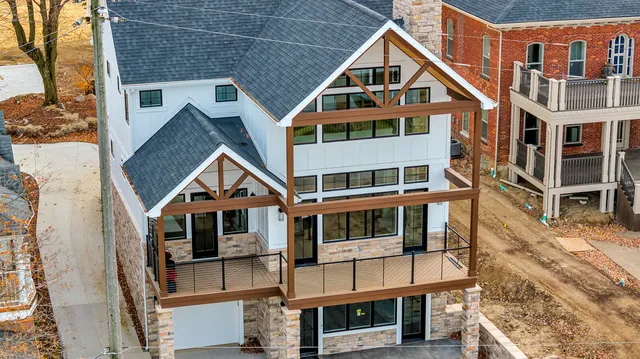 $1,595,000 | 3953 Woerner Road, Manitou Beach, MI 49253